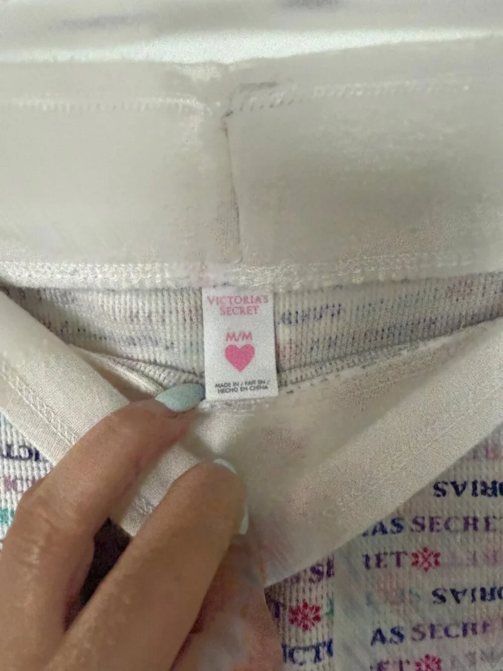 Victoria's Secret Logo Print Pajama Set White Multicolor Size M